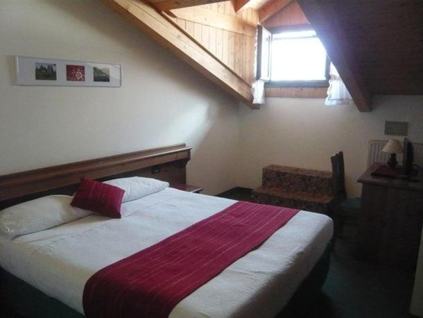 Cadria Nature & Bike Hotel Lenzumo di Concei Oda fotoğraf